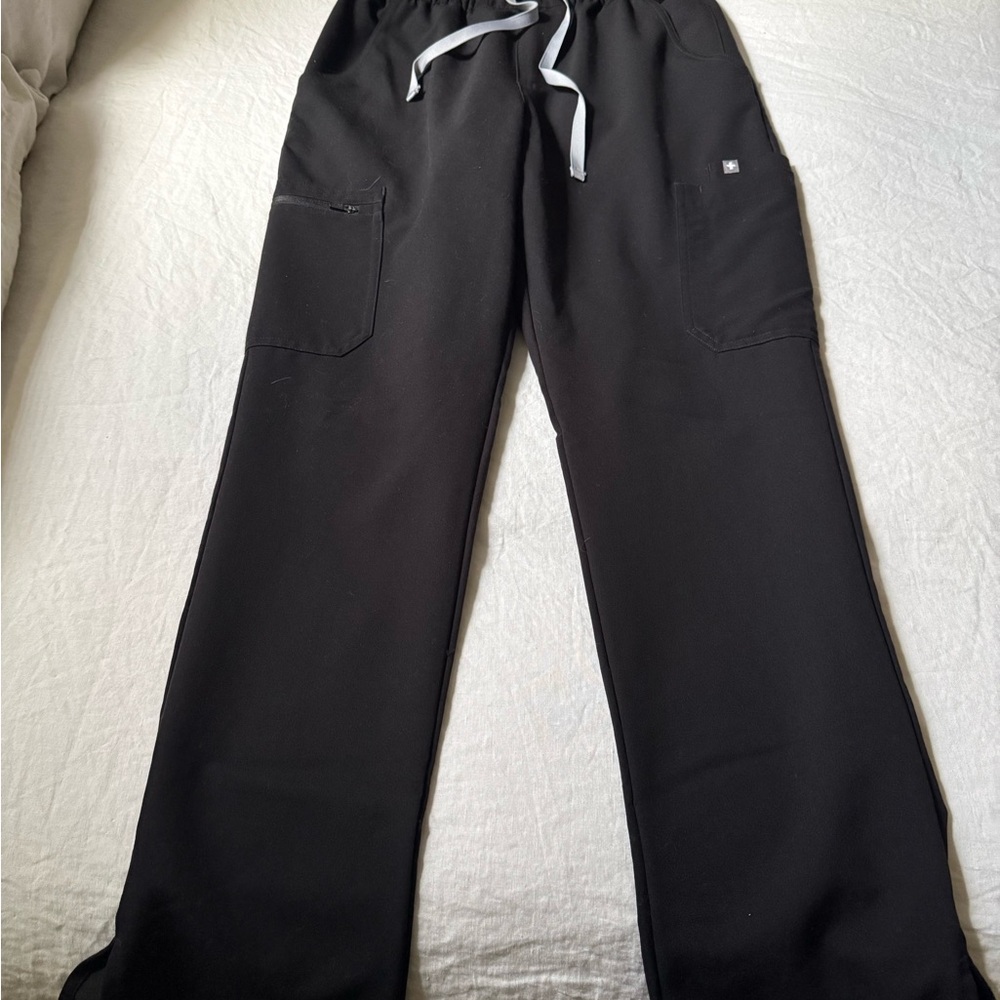 FIGS Scrub Pants